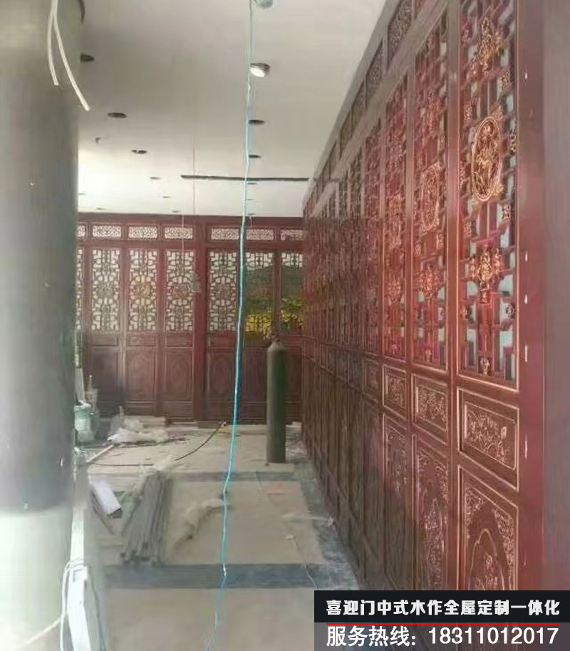 中式花格在会所装修中的安装情况