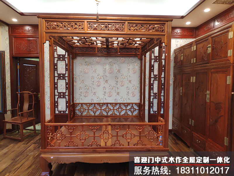 中式别墅卧室衣柜安装图片